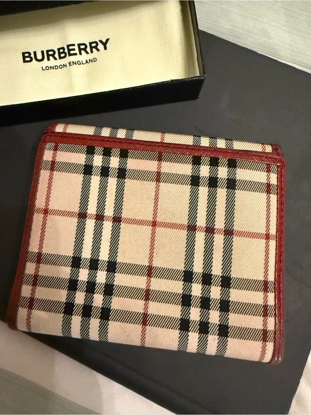 Burberry authentic vintage